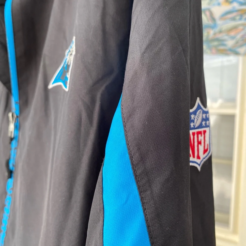 NFL Panthers - Picture 4 of 8